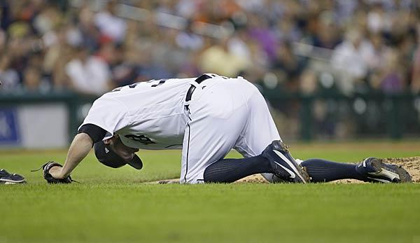 MLB: fibula fracture!