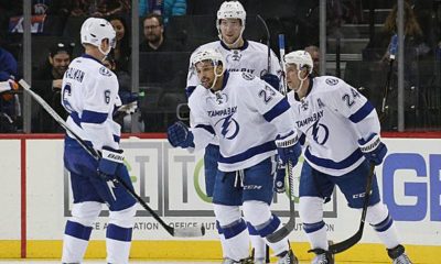 NHL: First anthem protest in the NHL: Lightning striker Brown lifts his fist