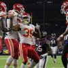 NFL: Smith as strong as an ox - Chiefs remain perfect