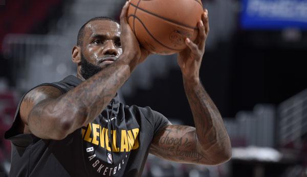 NBA: LeBron questionable for Season Opener