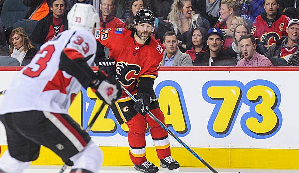 NHL: Flames go down at Jagr's home premiere