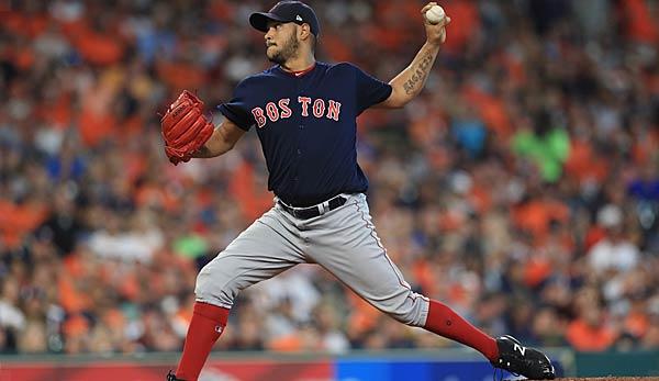 MLB: Two Red Sox players under the knife