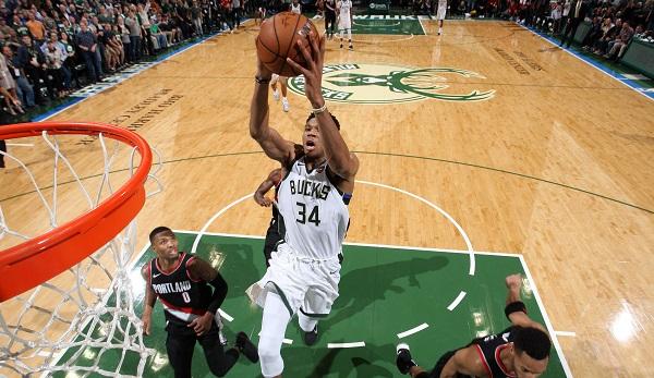 NBA: Giannis towering over - Dubs and Cavs stumbled
