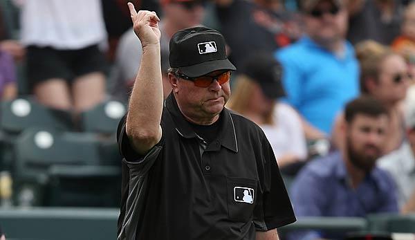 MLB: Gerry Davis leads his sixth World Series as Umpire