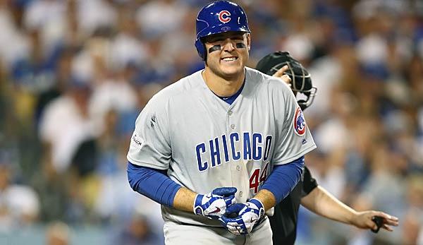 MLB: Rizzo wins Robert Clemente Award