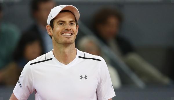 ATP: Murray auctions collectors' items for the good cause