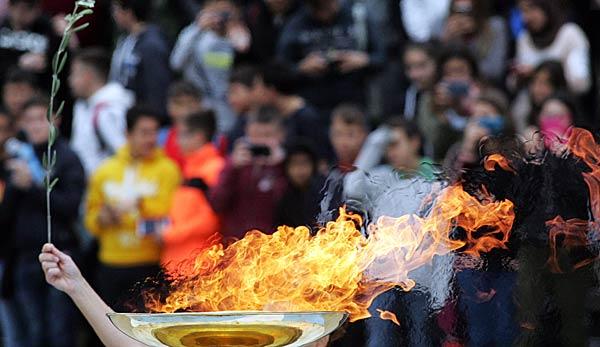 Olmypia: Winter Games 2018: Olympic Fire Arrived in Pyeongchang