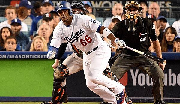 MLB: World Series: Dodgers and Astros ahead of game 7