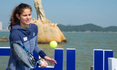 WTA Elite Trophy: Julia Görges vs. Kiki Mladenovic knocked down