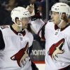 NHL: First home win for Rieders Coyotes - Penguins in crisis