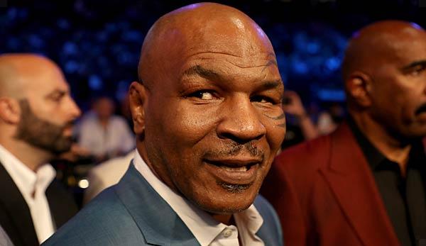 Boxing: Tyson denies entry to Chile
