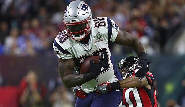 NFL: New England Patriots reclaim Martellus Bennett