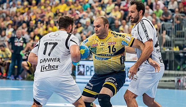 Handball: Melsungen and Magdeburg stay on top of the table