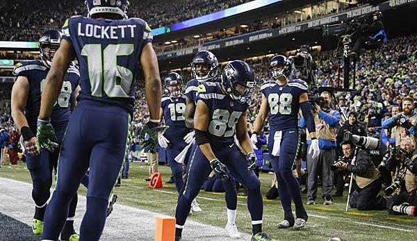 NFL: Third and Long: Gigantic Farce and the Plan of the Seahawks