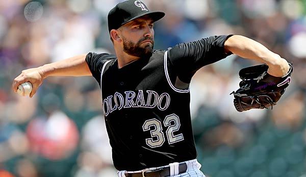 MLB: Cubs engage Pitcher Tyler Chatwood from Rockies