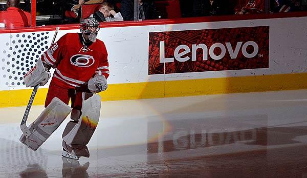 NHL: billionaire buys Carolina Hurricanes