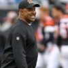 NFL: Bengal's hold on to Marvin Lewis - and extend