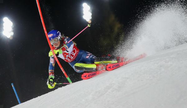 Ski Alpin: Shiffrin still intercepts shield