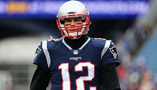 NFL: Patriots frightening second: Brady's hand injured