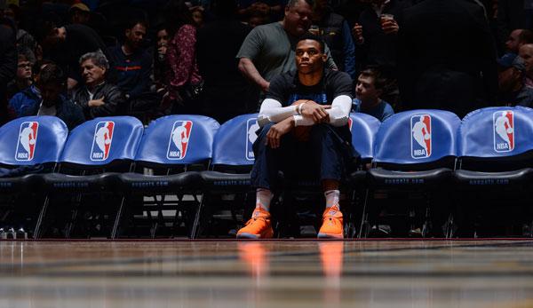 NBA: Westbrook angry after fan pushers:"Totally unacceptable."