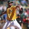 MLB: Axford signs Minor League contract with Toronto Blue Jays