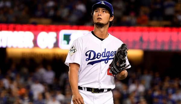 MLB: Media: Darvish signs with the Cubs
