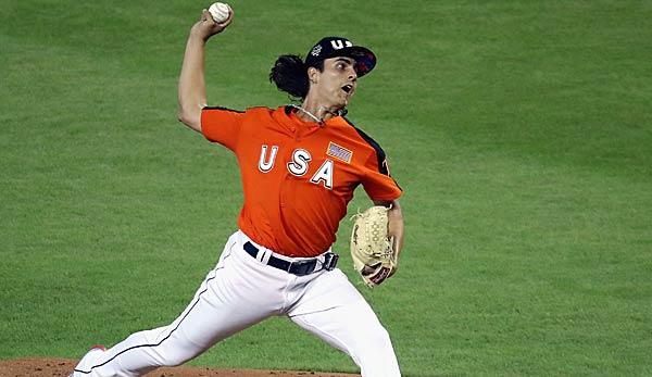 MLB: Tampa Bay Rays - Care for top prospect Brent Honeywell