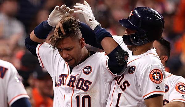 MLB: Astros have to do without First Baseman Yuli Gurriel for a longer period of time