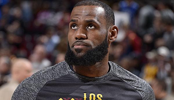 NBA: LeBron on alleged school attendance in Philadelphia:"Disgusting."