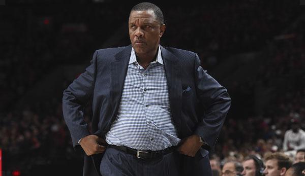 NBA: Pels coach Gentry rages: "Can't be that arbitrators guess"