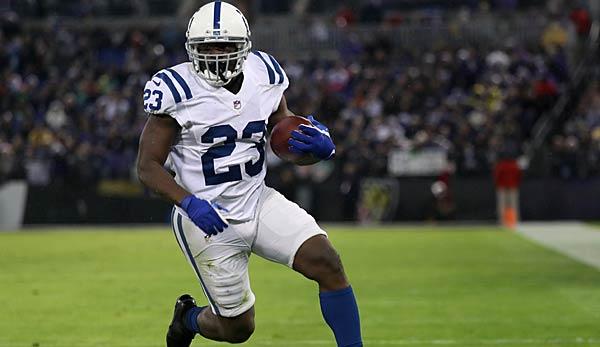 NFL: Dolphins sign Running Back Frank Gore