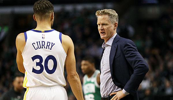 NBA: Kerr: "Curry won't play in the first round"