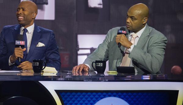 NBA: Do the Knicks get Kenny Smith as head coach?