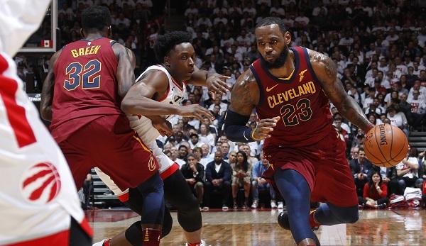 NBA: Overtime Thriller! Cavaliers steal game 1 in Toronto