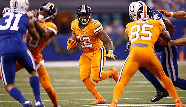 NFL: Carolina Panthers sign Running Back C.J. Anderson