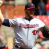 MLB: Minnesota Twins trades Phil Hughes and Draftpick to San Diego Padres