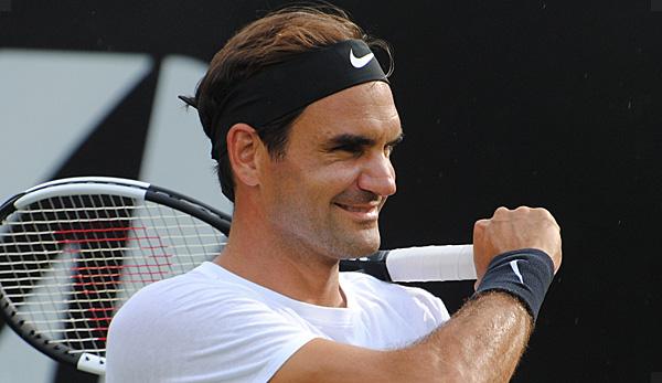ATP: Roger Federer warms up in Stuttgart