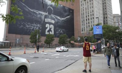 NBA: Cavaliers Questions: A Summer in the Royal Headlock