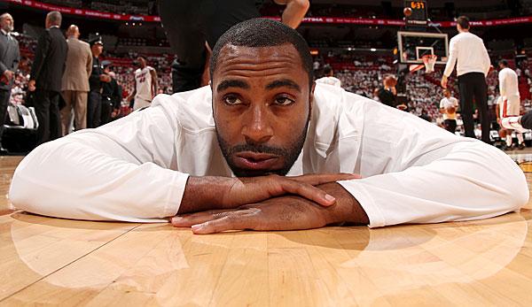 NBA: Media: Heat holding Wayne Ellington