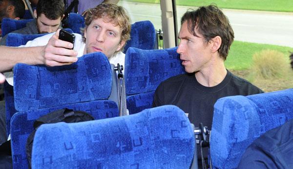 NBA: The best Dirk Tweets: Baby Giraffe, style icon and Papa Smurf