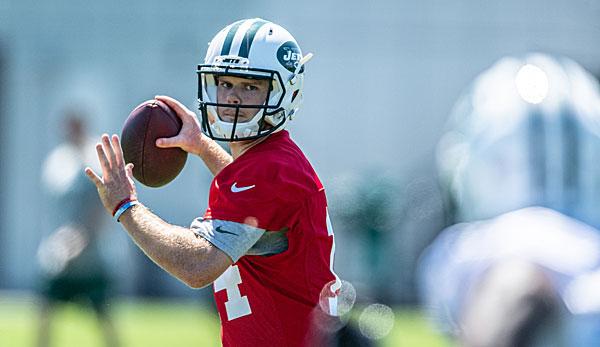 NFL: Darnold signs rookie contract with the jets