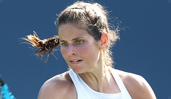 US Open: Julia Görges fights her way into round two