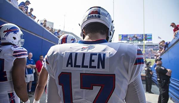 NFL: Bills: QB exchange! Josh Allen takes over