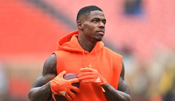 NFL: Patriots get Josh Gordon by trade