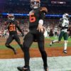 NFL: BROWNS WIN! Mayfield leads Cleveland to first win in 21 months