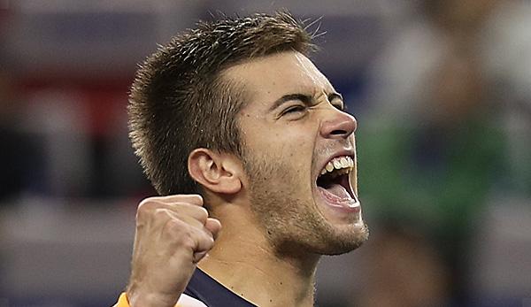 ATP: Borna Coric beats Roger Federer in Shanghai - final against Novak Djokovic