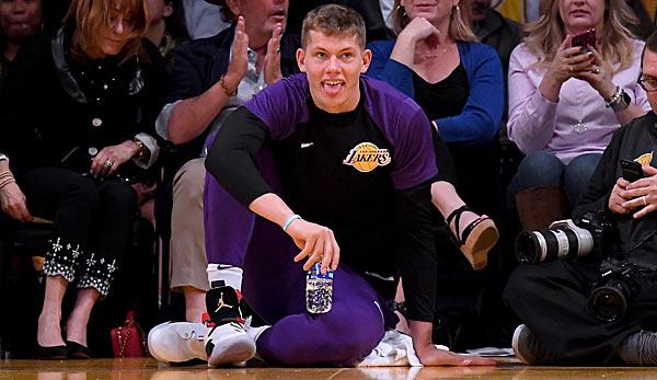 NBA: Wagner debut for Lakers draws closer