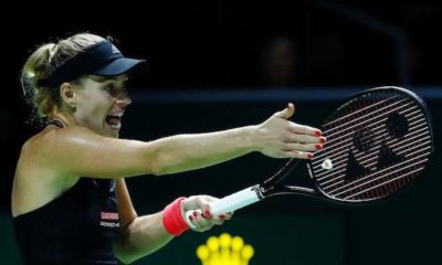 WTA finals: Angelique Kerber misses semi-final after defeat against Stephens