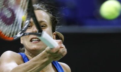 Fed Cup: Barbora Strycova wins 1:0