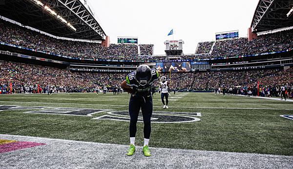 NFL: Now at LIVESTREAM: Los Angeles Rams vs. Seattle Seahawks